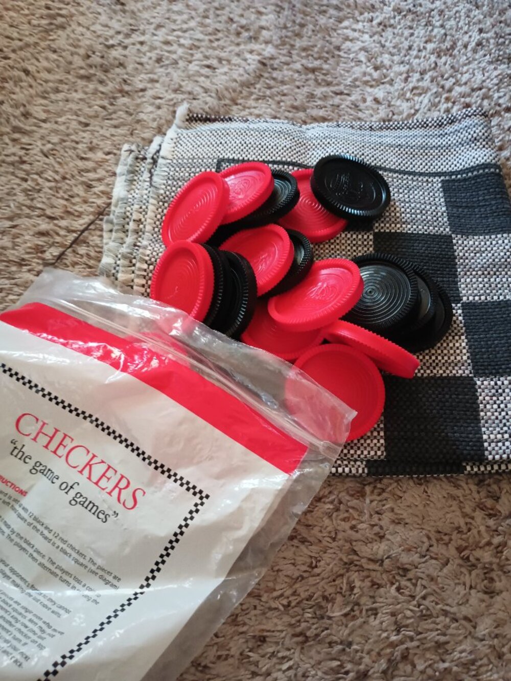 Jumbo checkers game